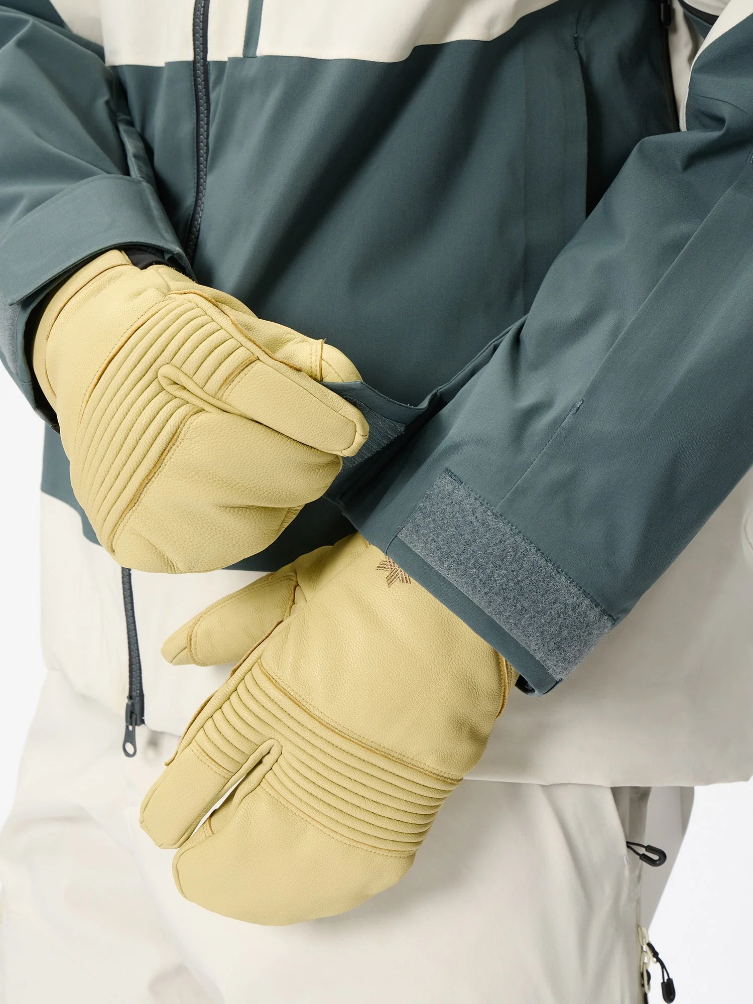 G-AXIS Jacket - Image 10