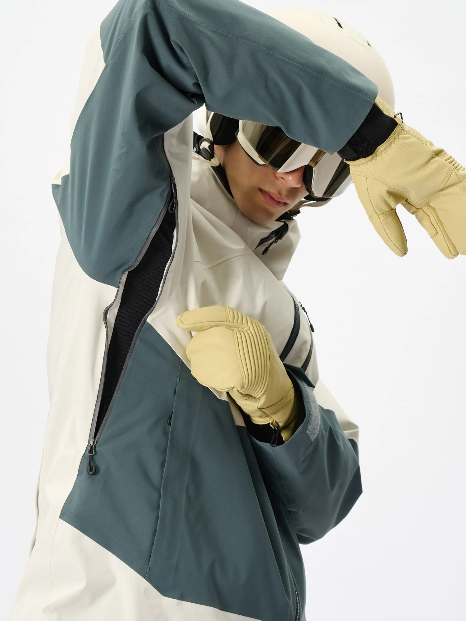 G-AXIS Jacket - Image 11