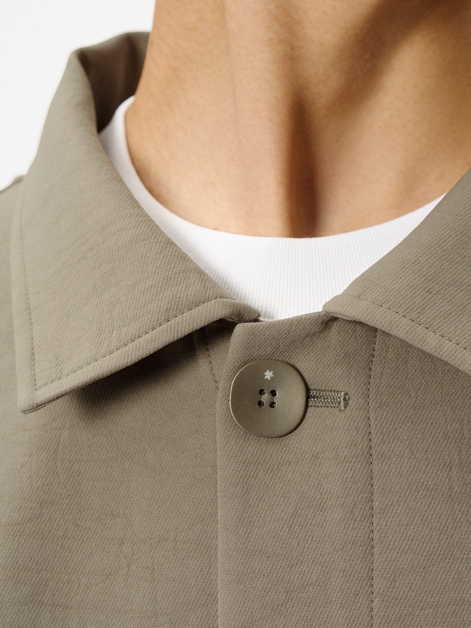 Float Weave Rohdea Jacket - Image 11