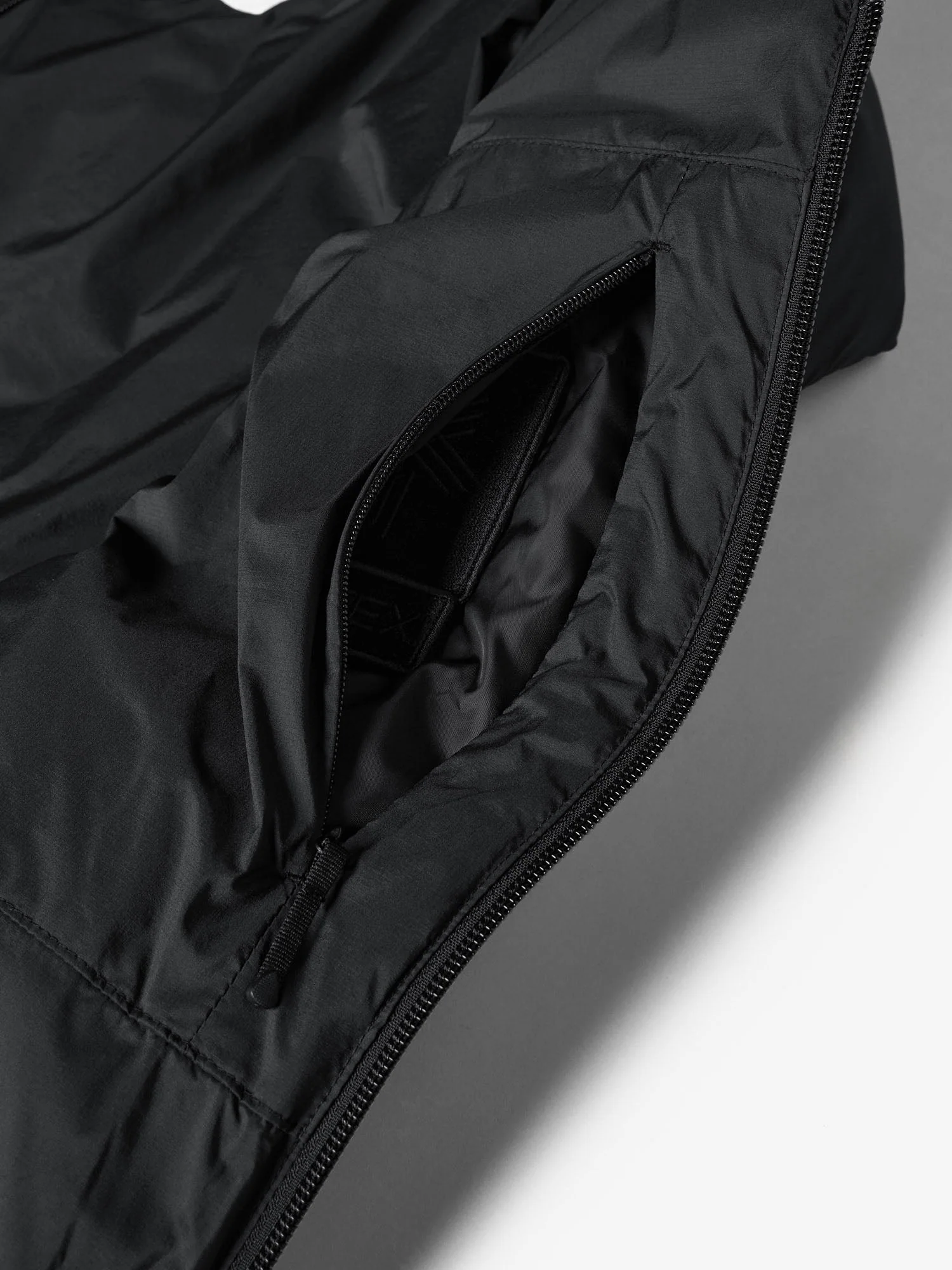 Goldwin x OUR LEGACY Insulated Vest - Image 16