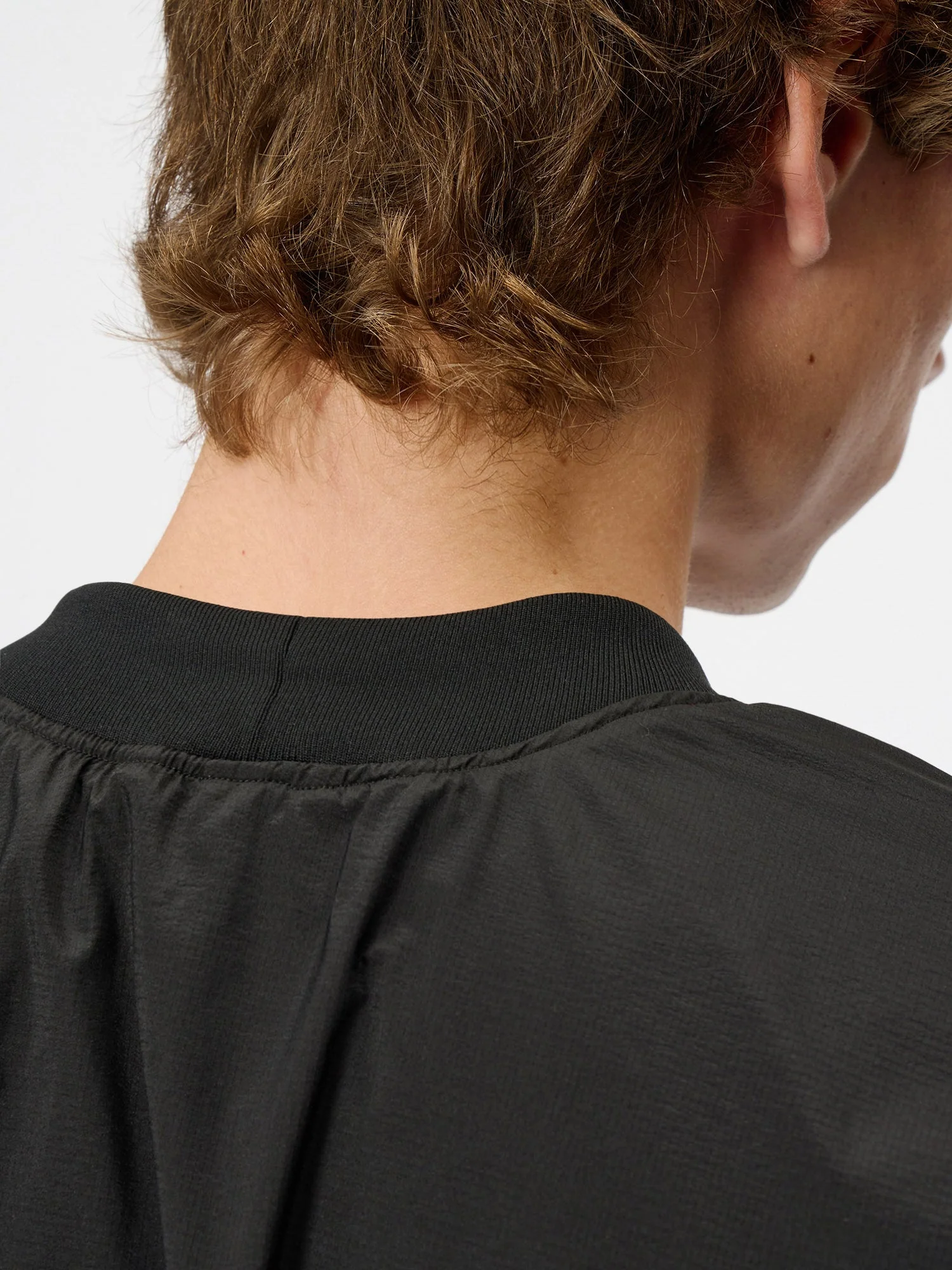 PERTEX EQUILIBRIUM Shirring Wind Pullover - Image 10