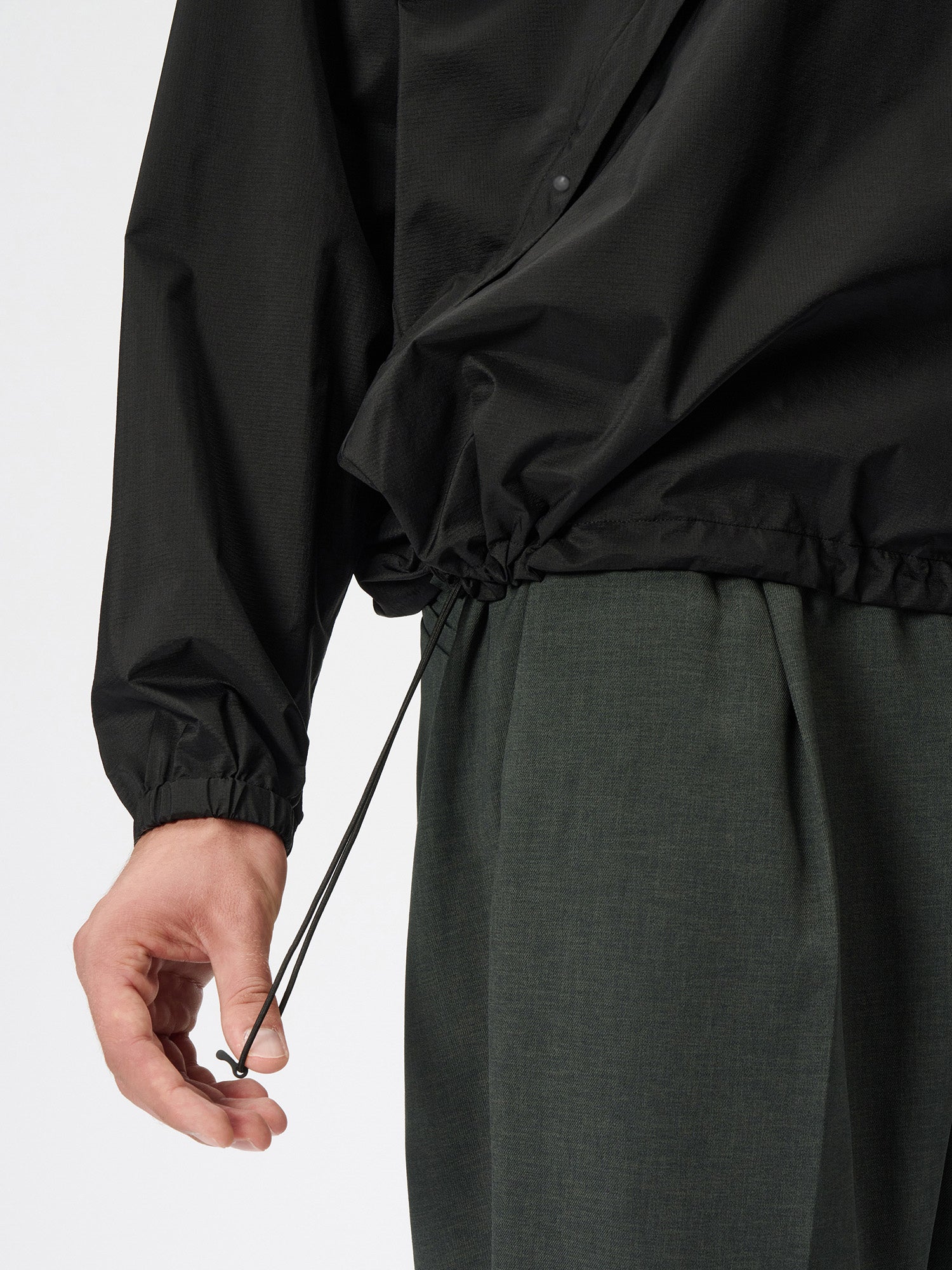 PERTEX EQUILIBRIUM Shirring Wind Pullover - Image 12