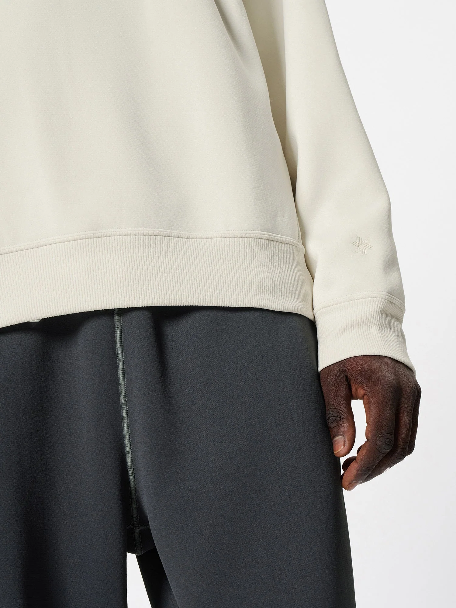 Gramia WF Pullover - Image 10