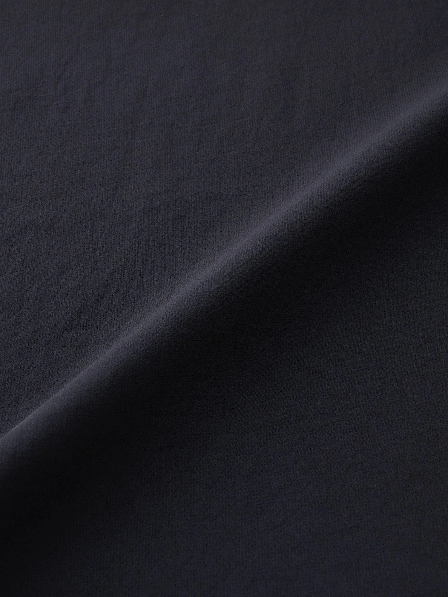 Air Impression Ventris Shirring Pullover - Image 11