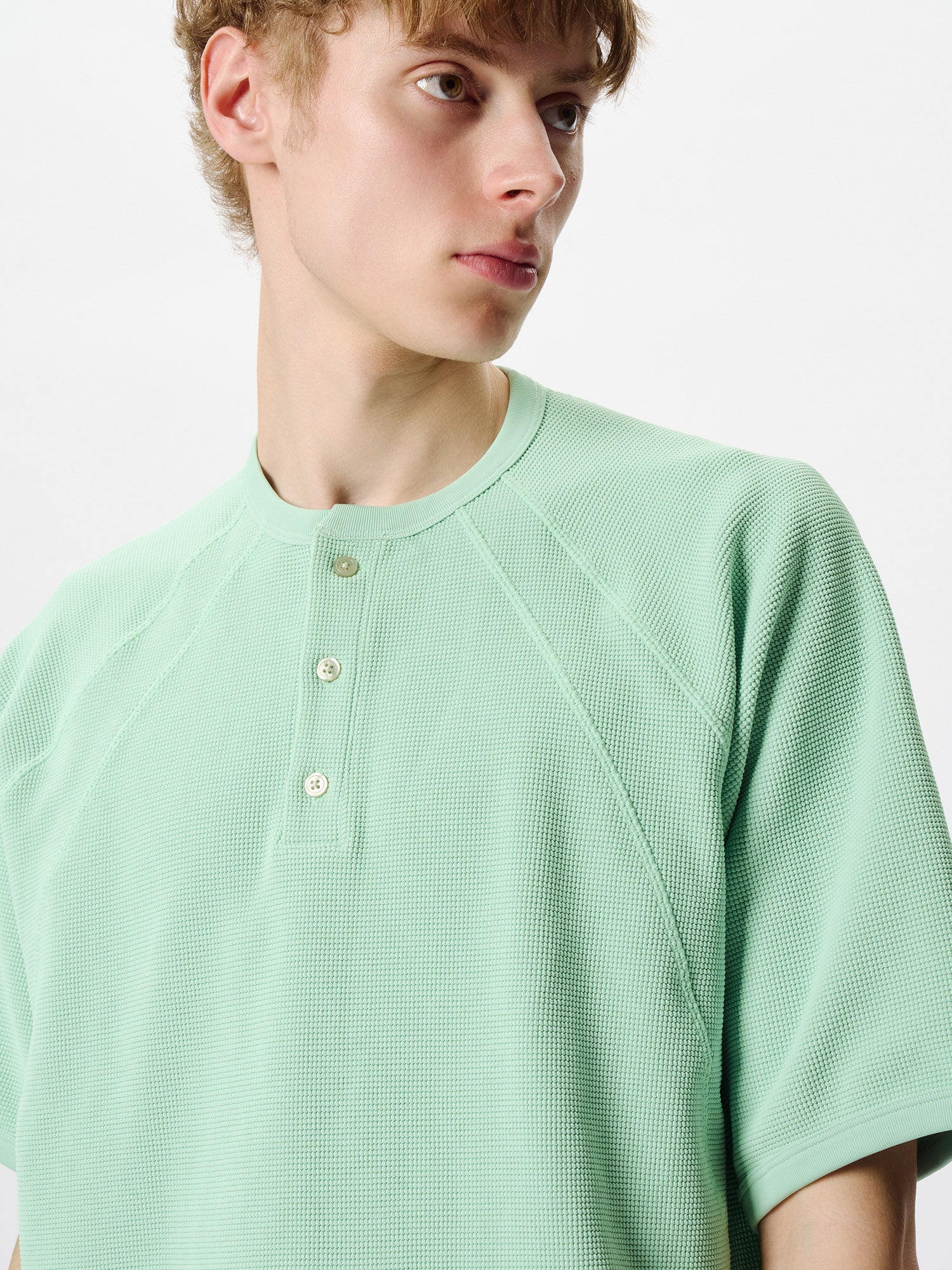 Mesh WF Actinoid Henley Neck T-shirt - Image 10
