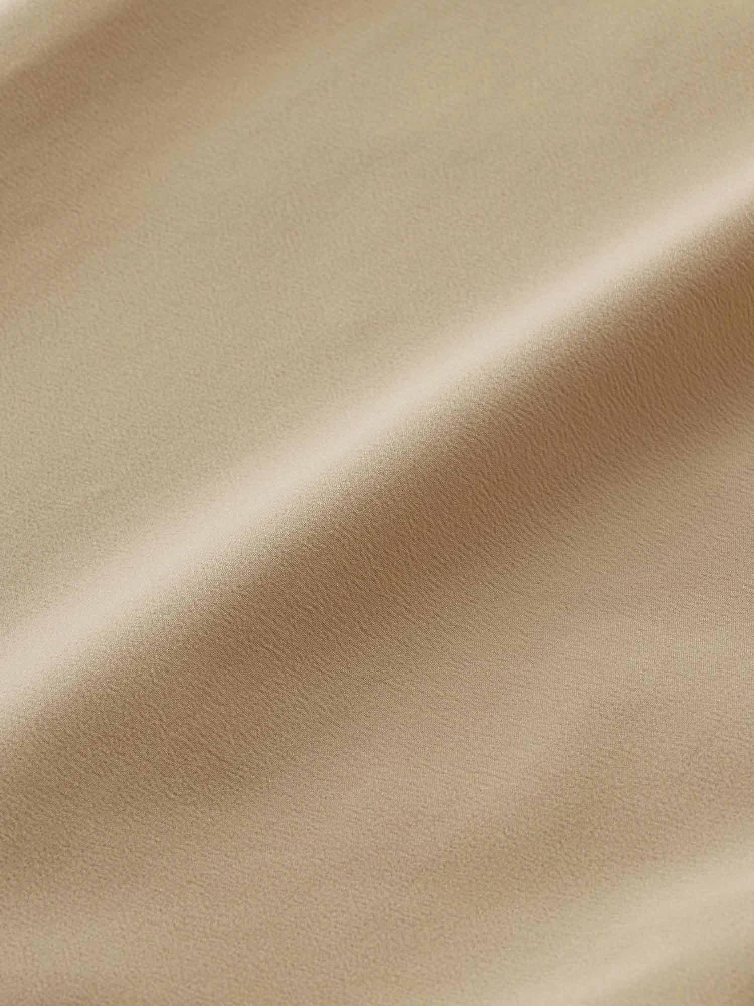 One Tuck Tapered Light Pants - Image 13