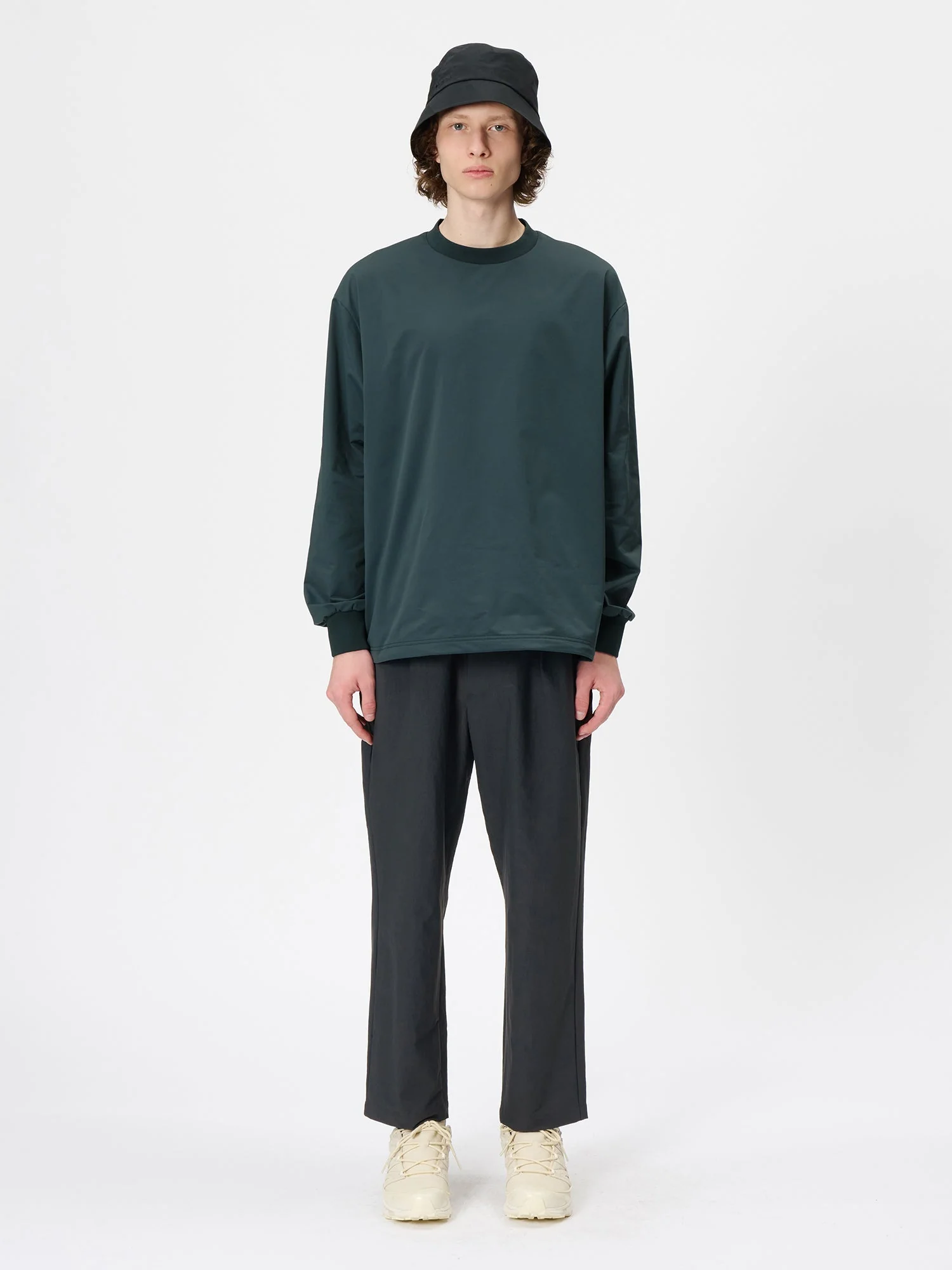 One Tuck Tapered Ankle Pants - Image 4