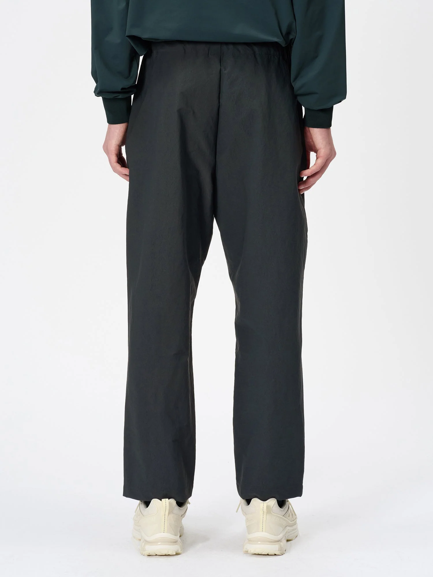 One Tuck Tapered Ankle Pants - Image 6