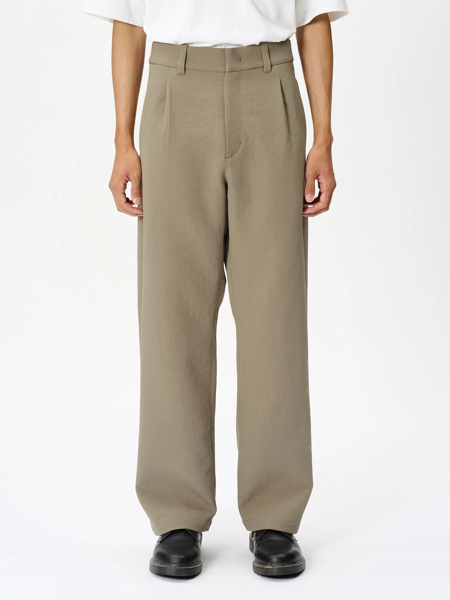 Float Weave Hedera Pants