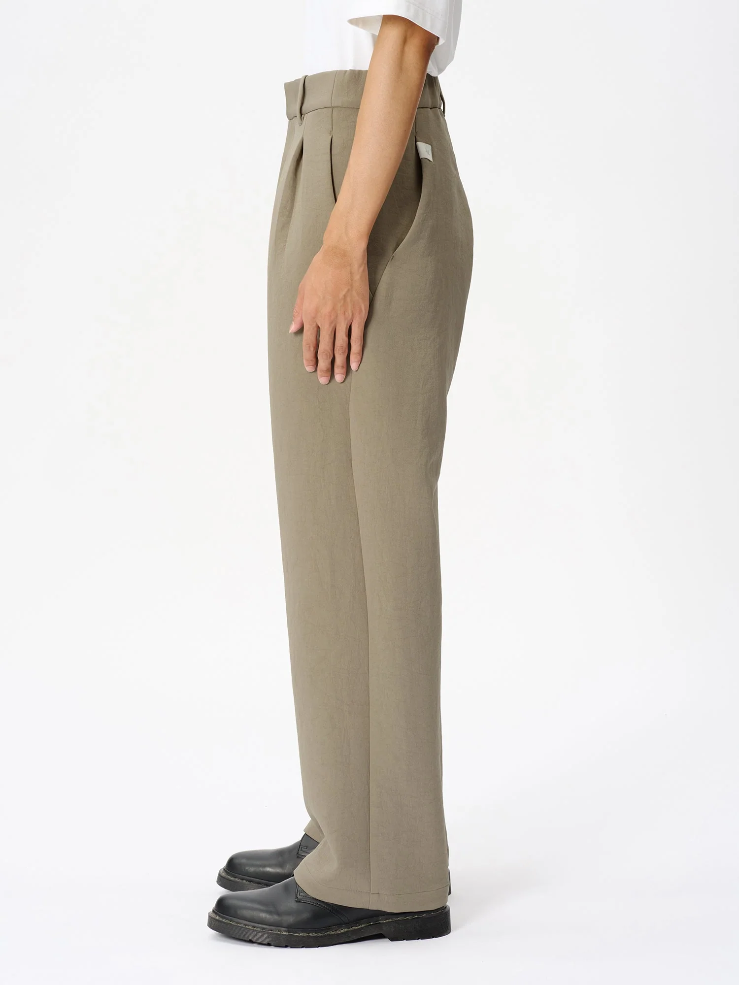Float Weave Hedera Pants - Image 6
