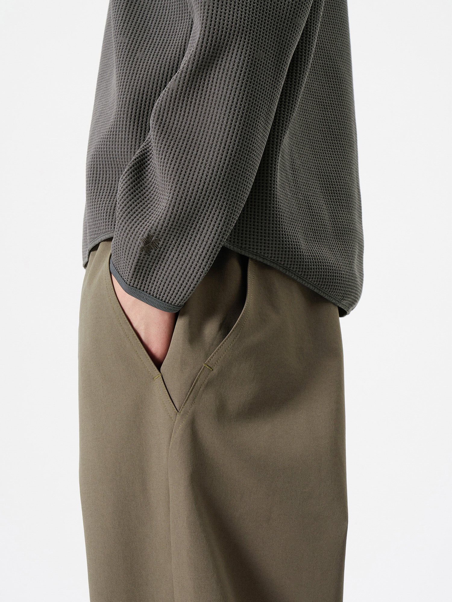 Baggy Straight Pants - Image 11