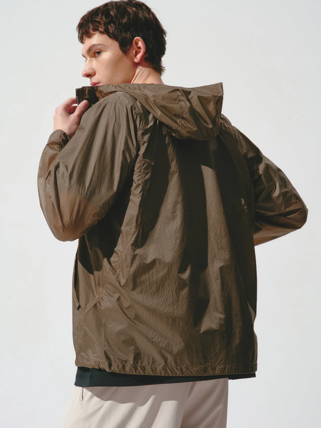 Airly Shell Packable Wind Jacket - Image 20