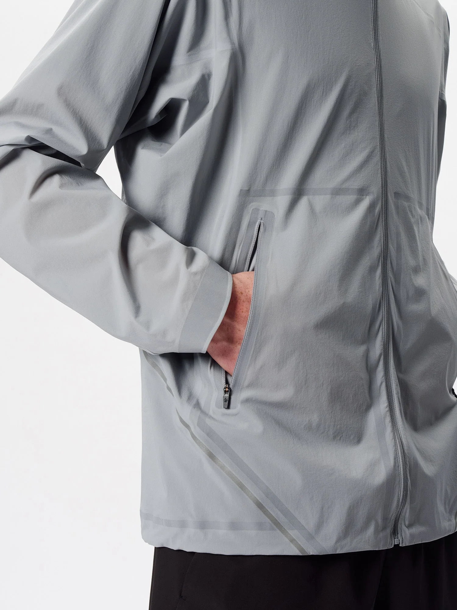 Jupit Light Jacket - Image 10