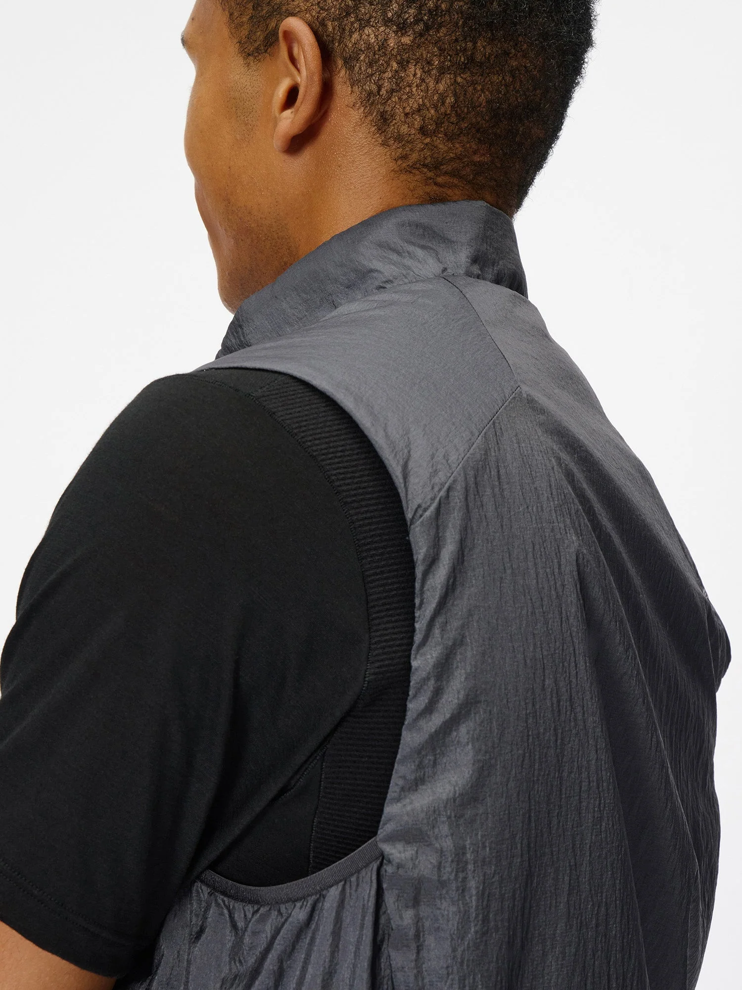 Light Warmer Kochi Vest - Image 11