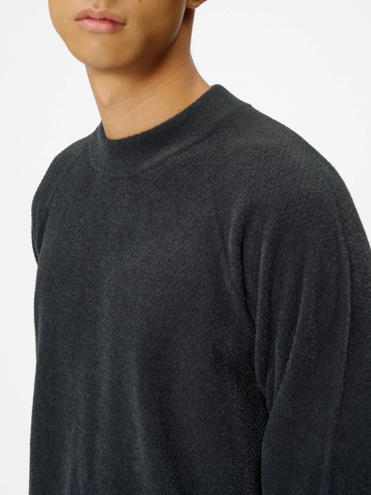 Mesh Pile Crew - Image 10