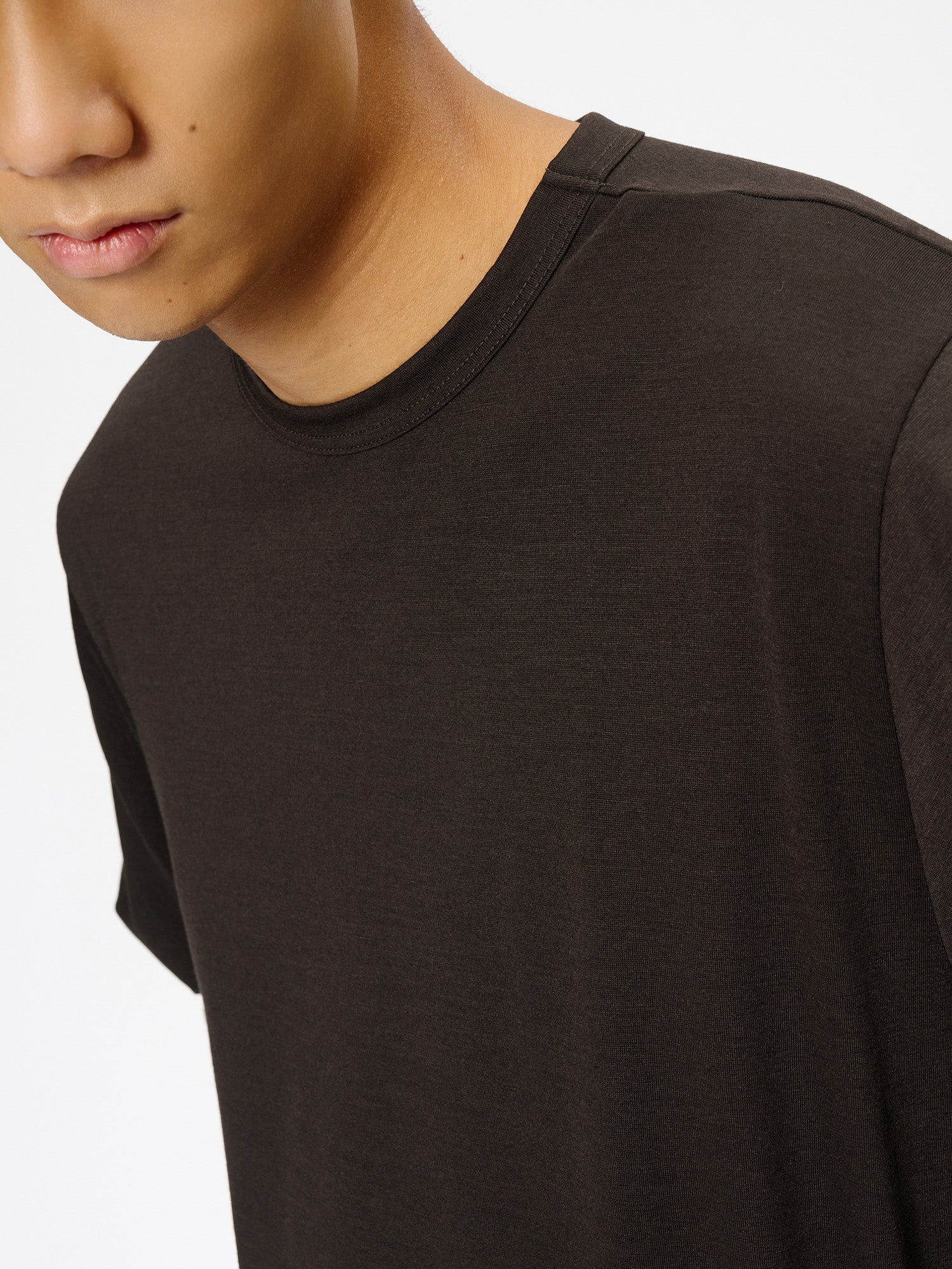 Wool L/S T-shirt - Image 12