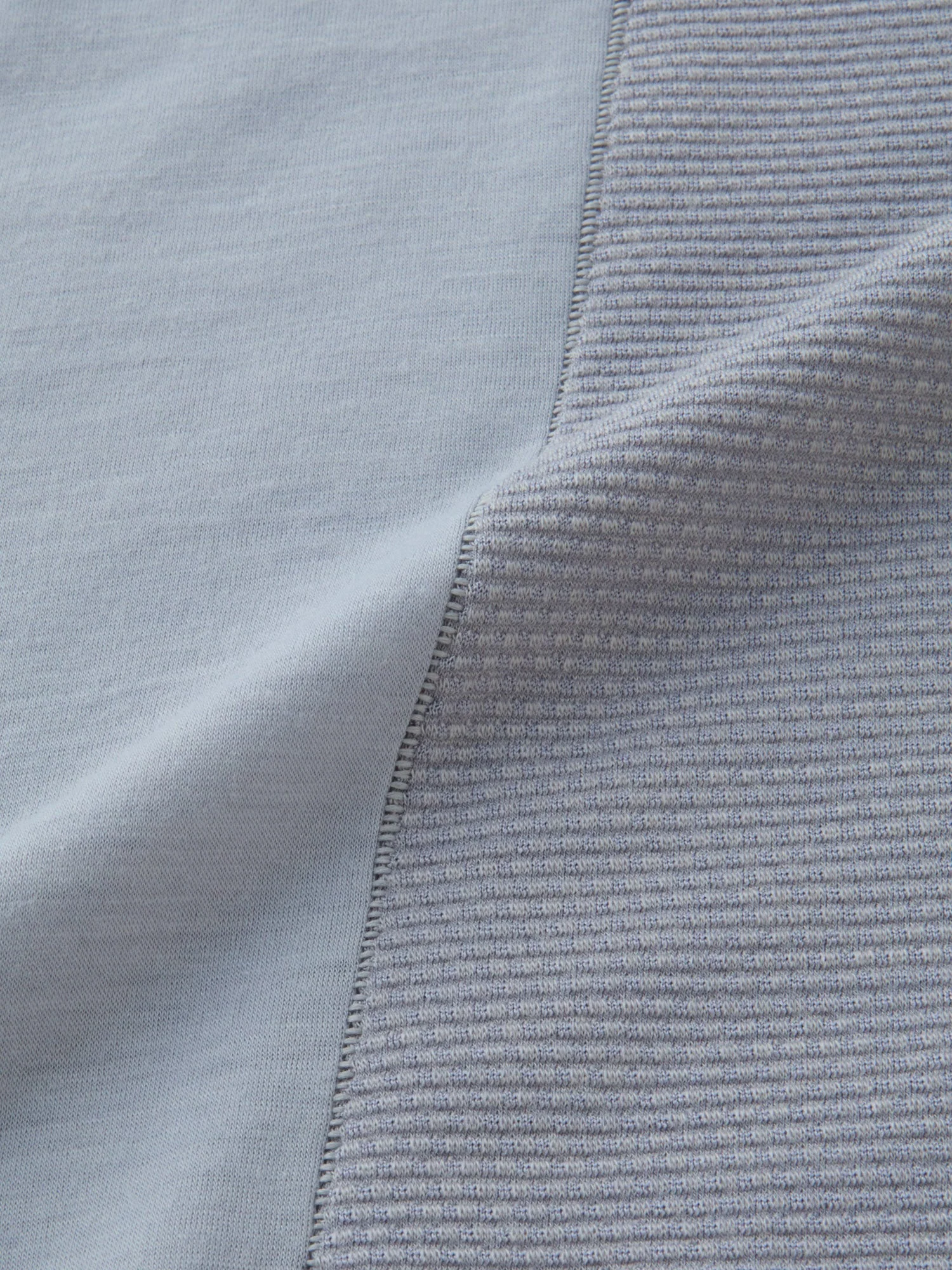 Fast Run Hybrid Wool T-shirt - Image 10
