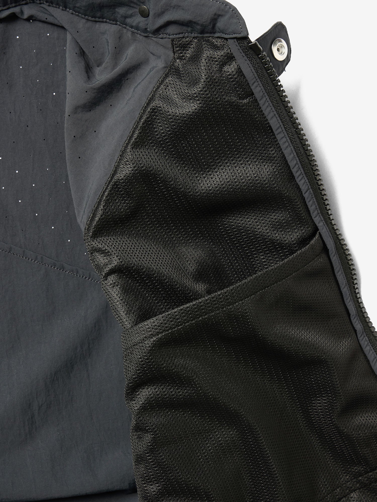 Goldwin 0 Convertible Jacket - Image 28