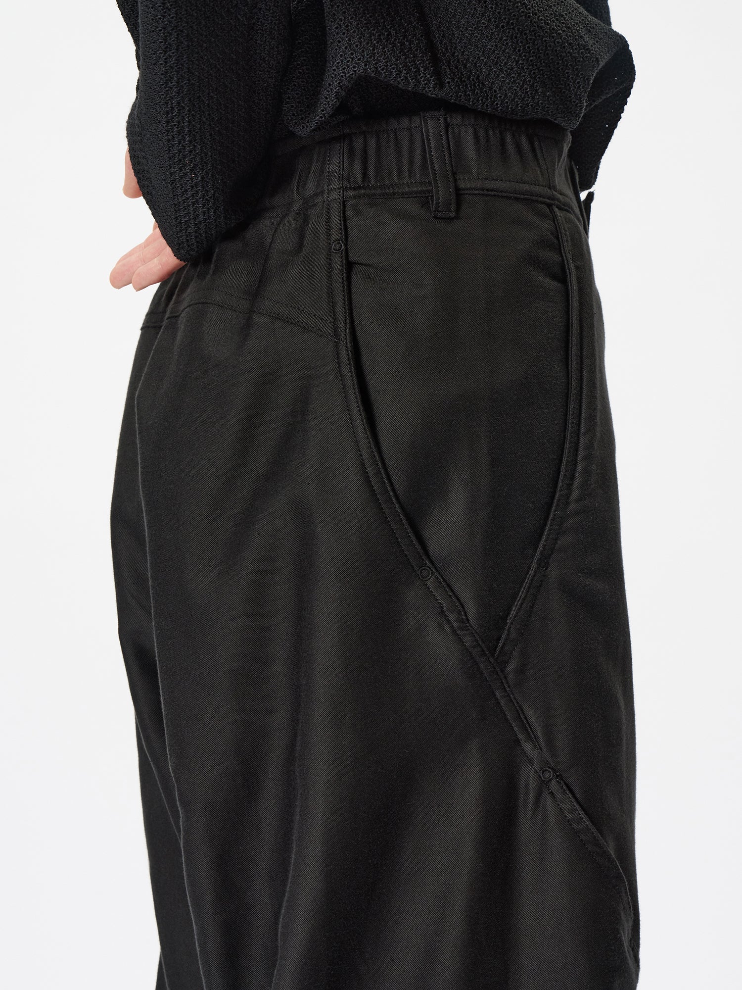 Goldwin 0 Cotton Silk Blend Helicoid Wide Pants - Image 9