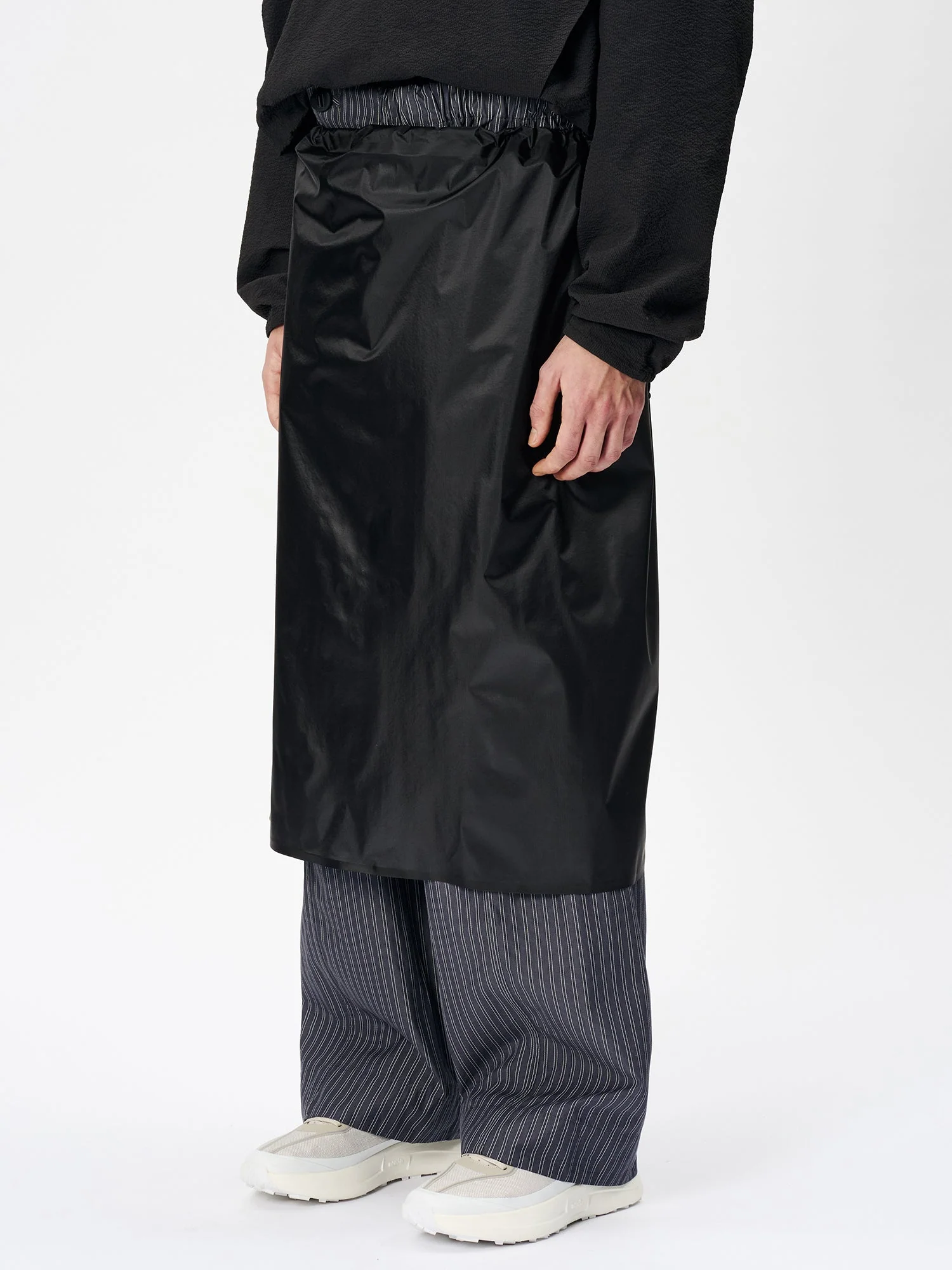 Goldwin 0 3L Rain Wrap - Image 5